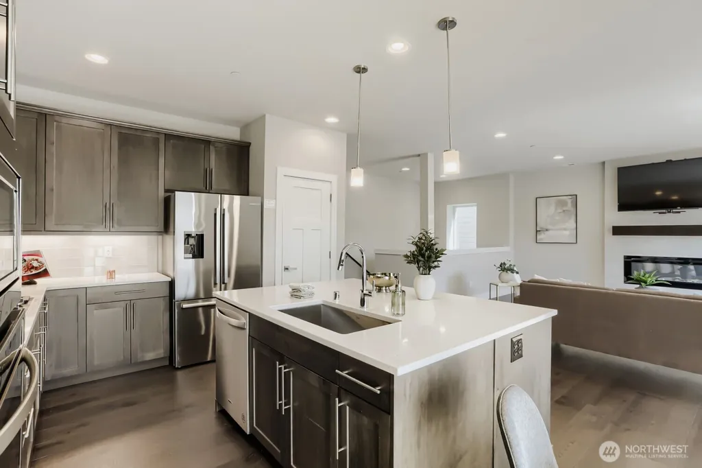 3932 242nd Street SE Bothell WA 98021