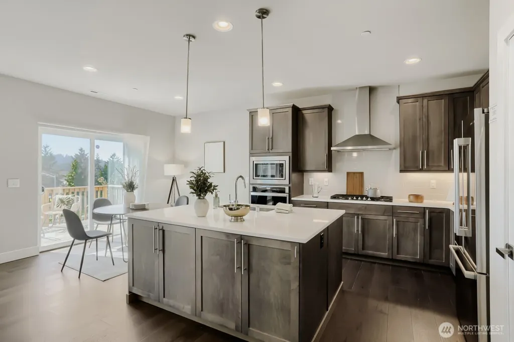 3932 242nd Street SE Bothell WA 98021