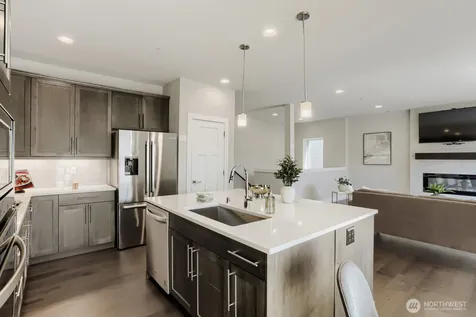 3932 242nd Street SE Bothell WA 98021
