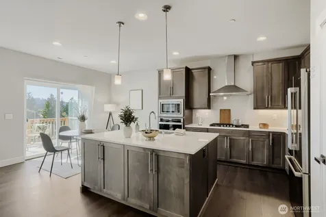 3932 242nd Street SE Bothell WA 98021