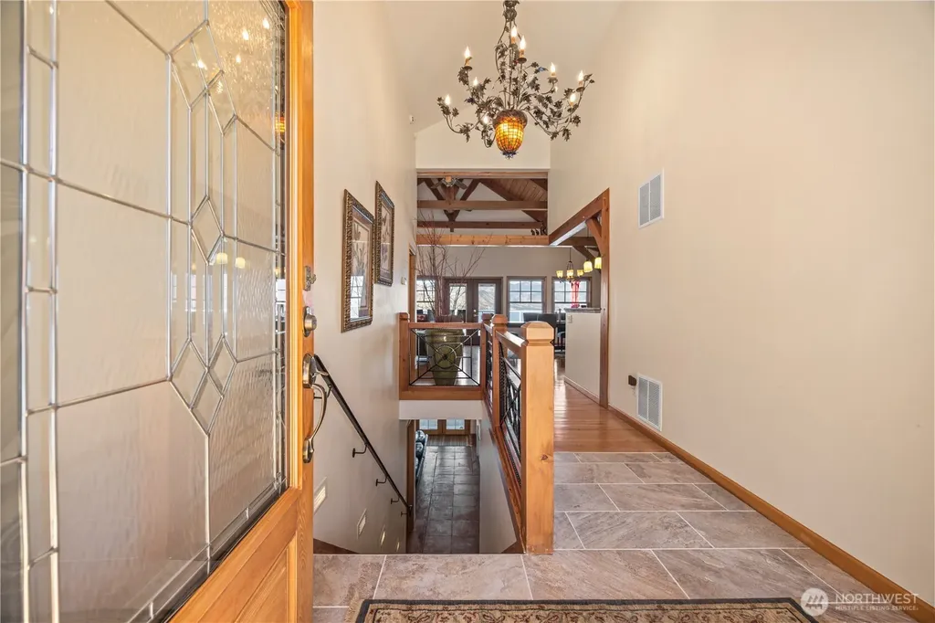 93 Lord Acres Road Chelan WA 98816