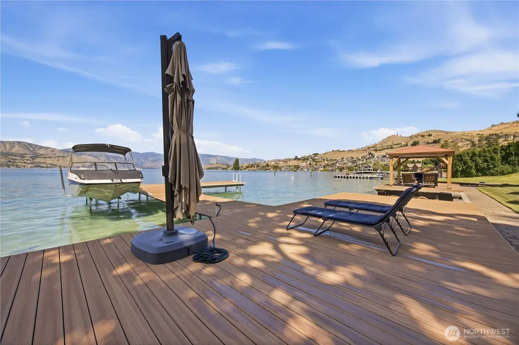 93 Lord Acres Road Chelan WA 98816