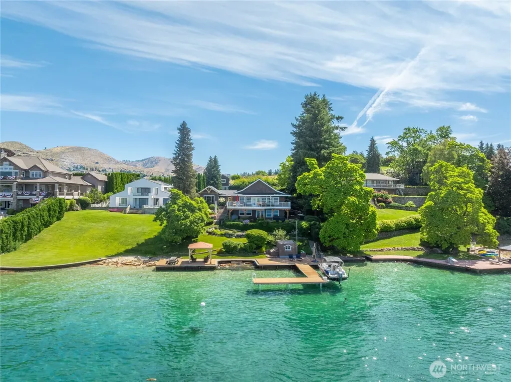 93 Lord Acres Road Chelan WA 98816
