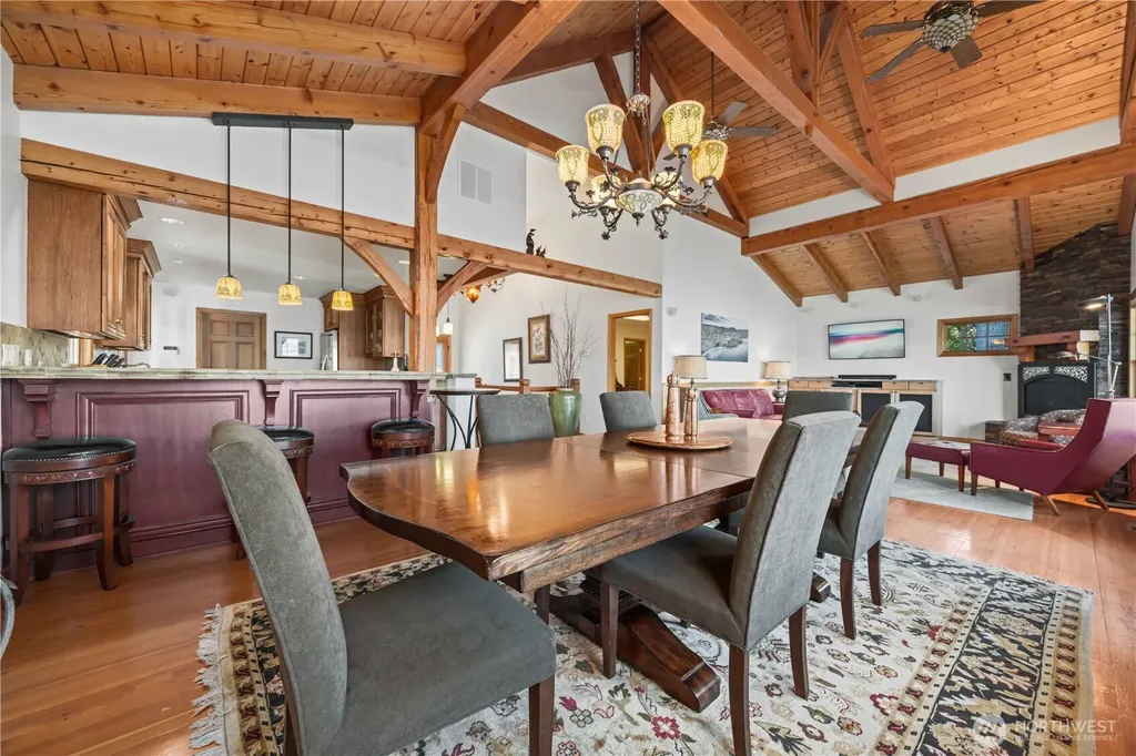 93 Lord Acres Road Chelan WA 98816