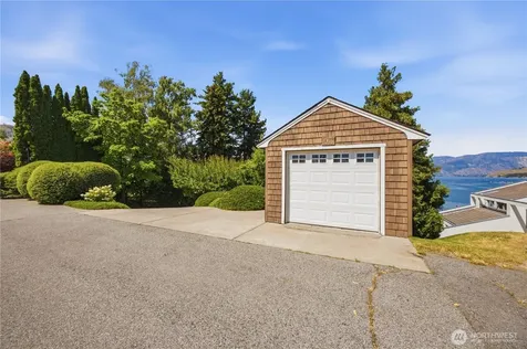 93 Lord Acres Road Chelan WA 98816