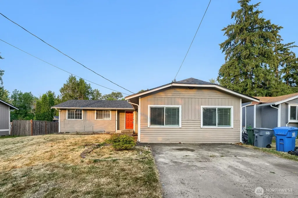 10311 D Street E Tacoma WA 98445