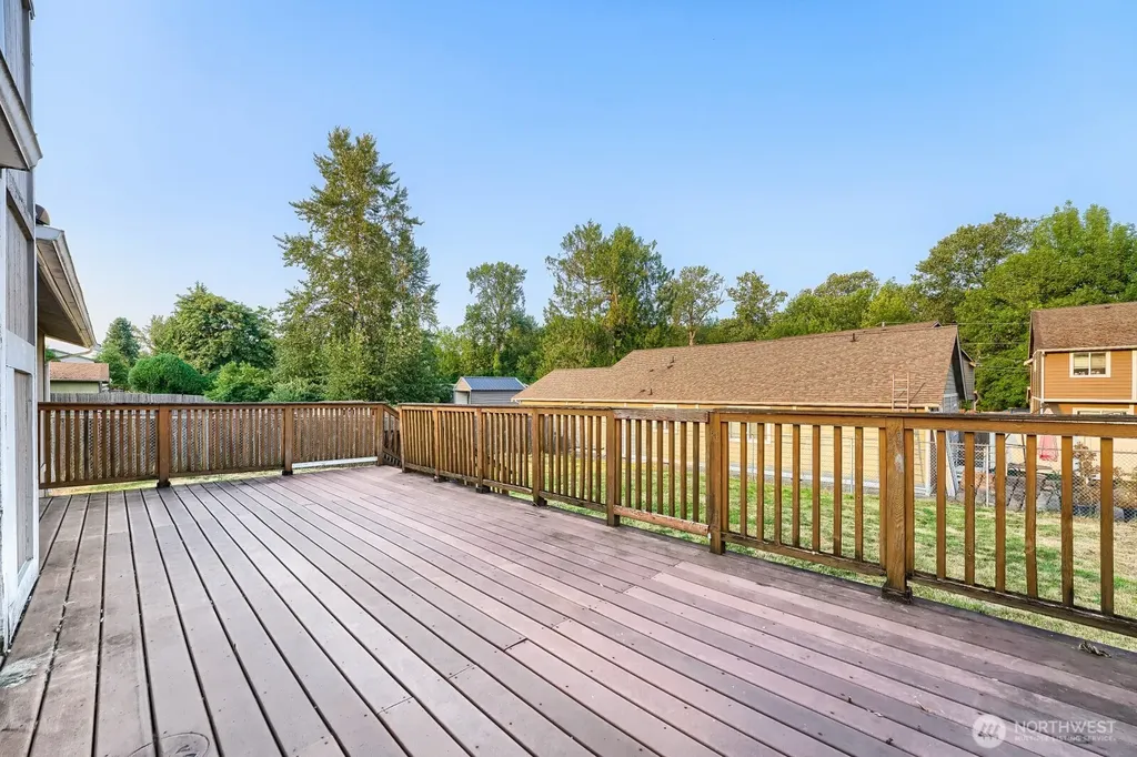 10311 D Street E Tacoma WA 98445