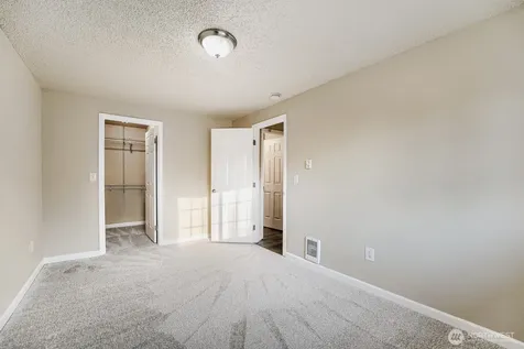10311 D Street E Tacoma WA 98445
