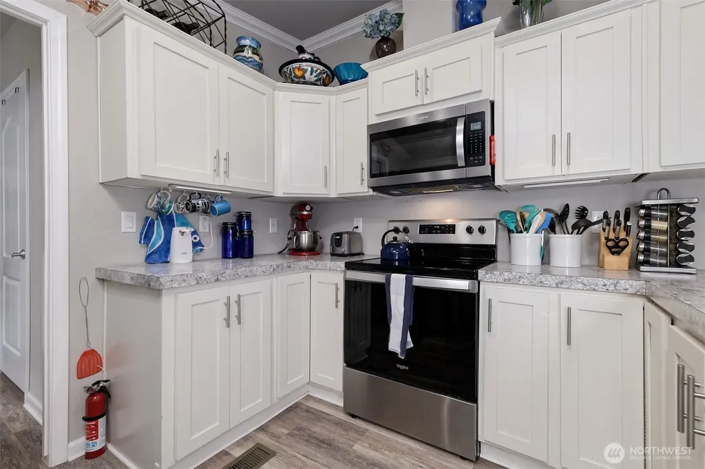 21 NE Shore Place Tahuya WA 98588