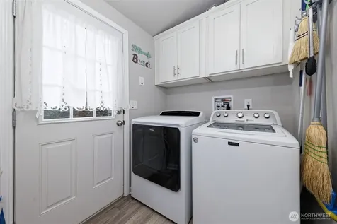 21 NE Shore Place Tahuya WA 98588