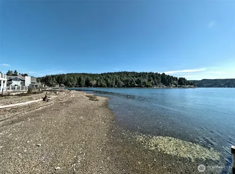 21 NE Shore Place Tahuya WA 98588