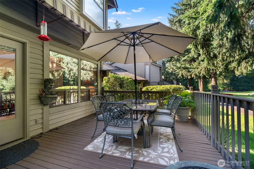 16968 65th Lane NE Kenmore WA 98028