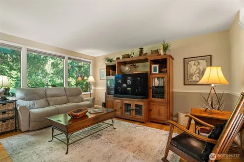 16968 65th Lane NE Kenmore WA 98028