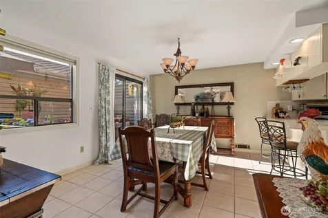 16968 65th Lane NE Kenmore WA 98028