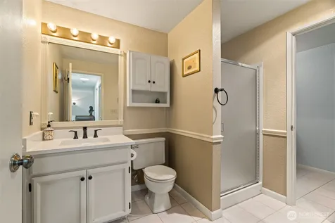 16968 65th Lane NE Kenmore WA 98028