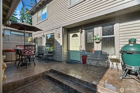 16968 65th Lane NE Kenmore WA 98028
