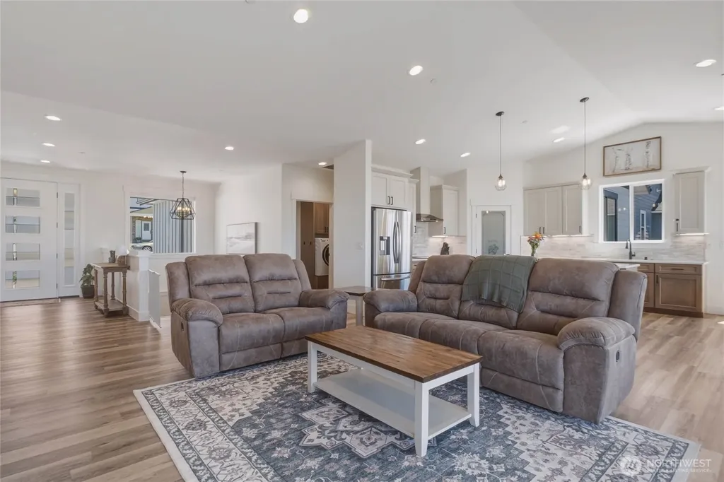 3018 N Breckenridge Drive East Wenatchee WA 98802