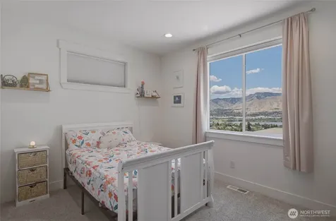 3018 N Breckenridge Drive East Wenatchee WA 98802