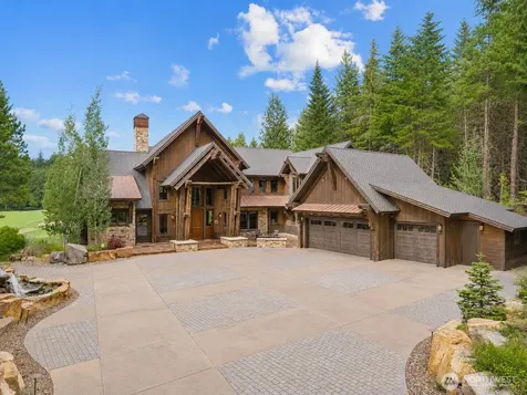 1060 Ruby King Loop Cle Elum WA 98922
