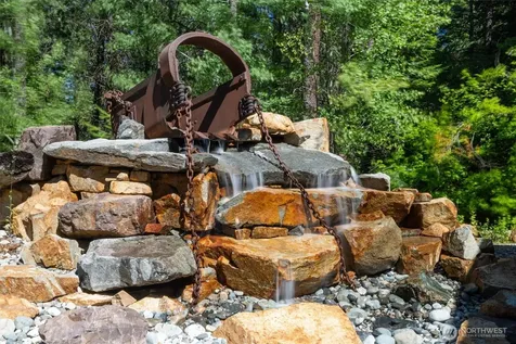 1060 Ruby King Loop Cle Elum WA 98922