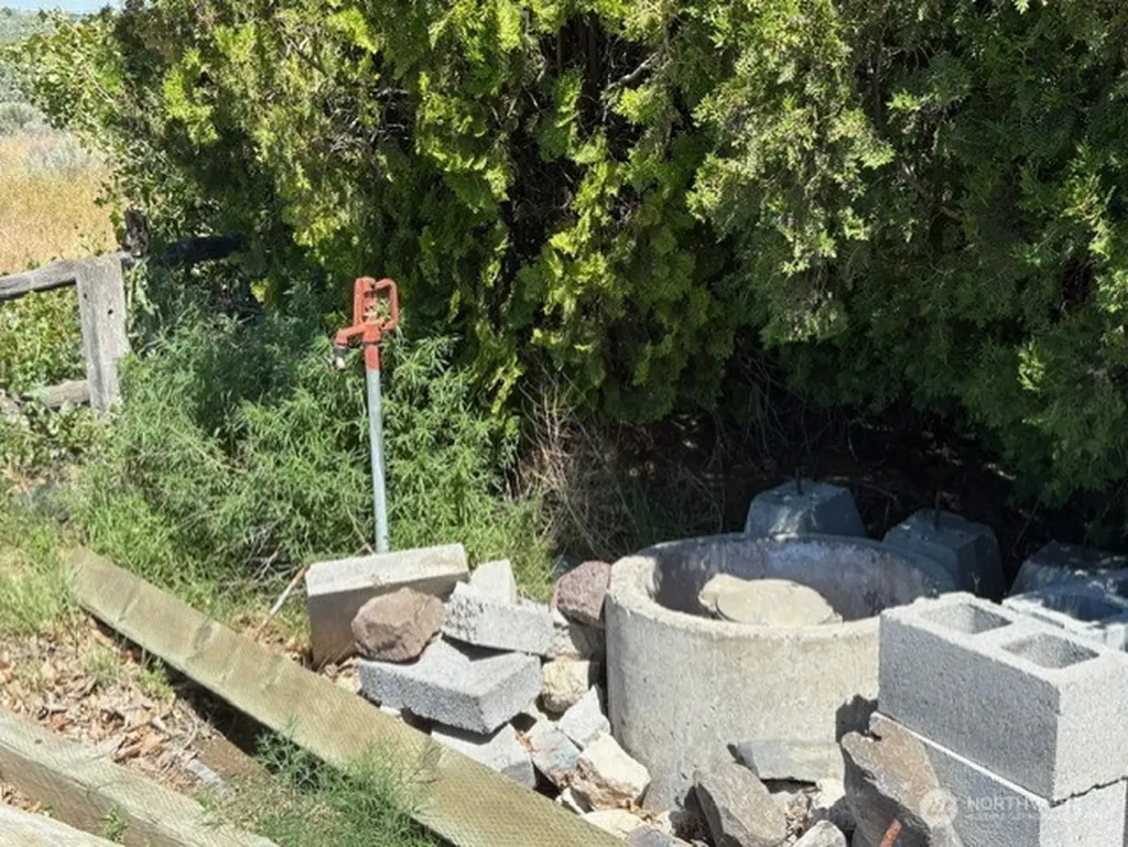 6996 Hwy 262 E Othello WA 99344