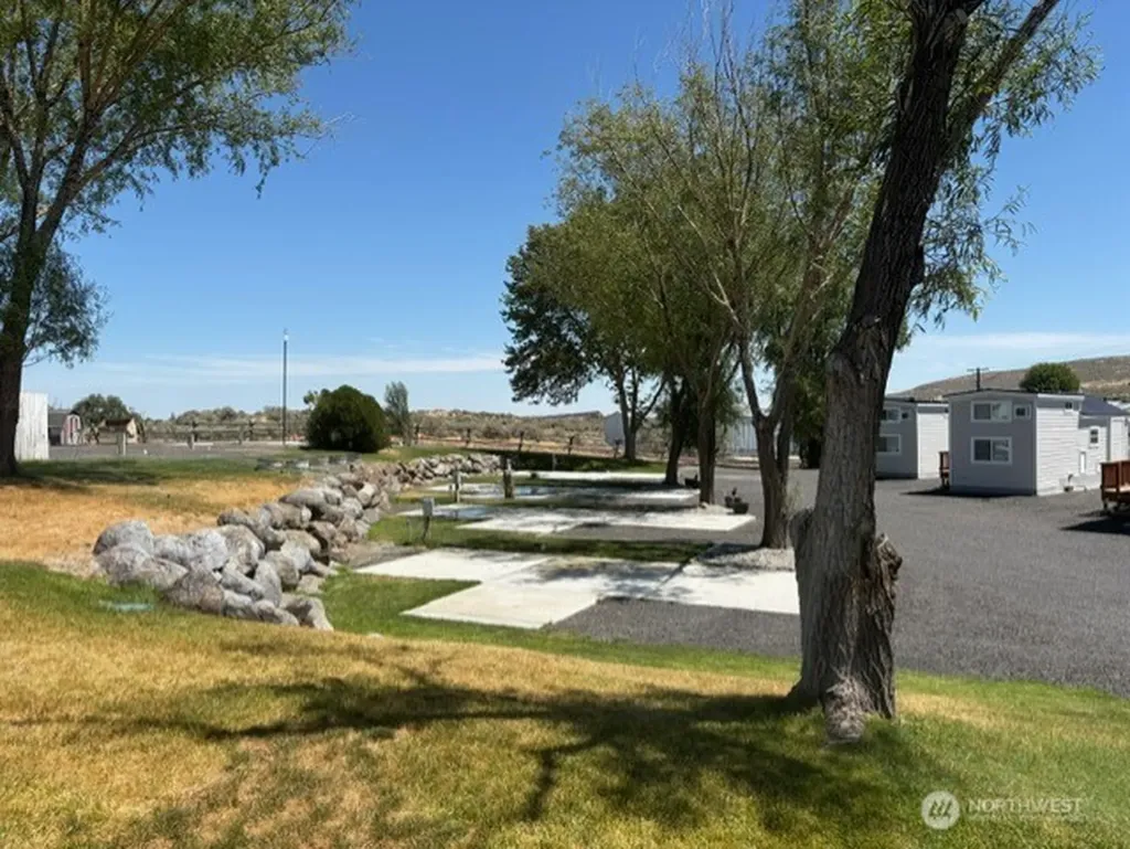 6996 Hwy 262 E Othello WA 99344