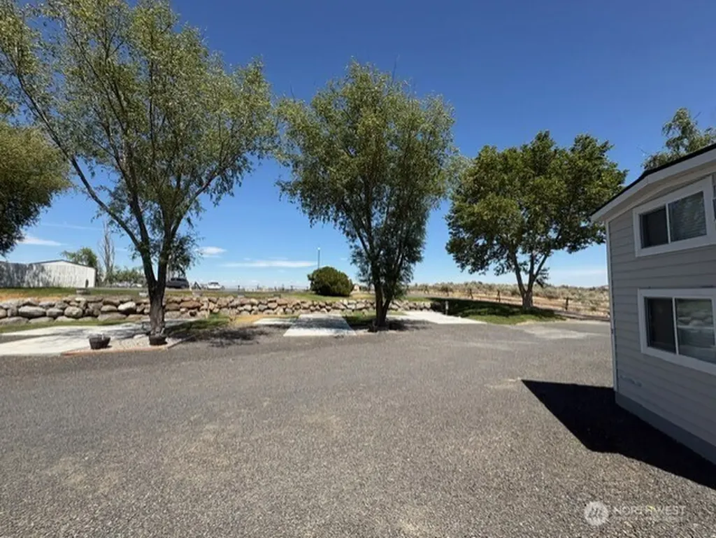 6996 Hwy 262 E Othello WA 99344