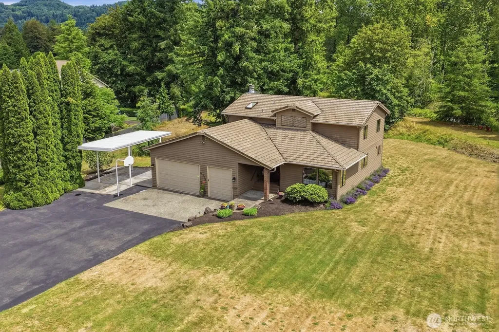 4604 332nd Avenue SE Fall City WA 98024