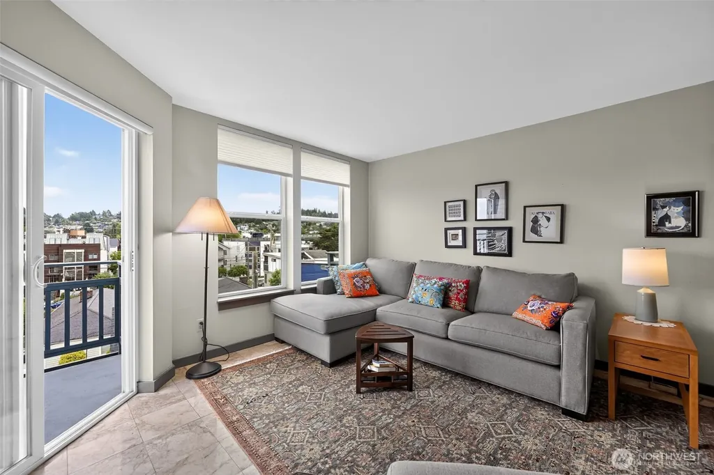 2920 Alki Avenue SW Seattle WA 98116