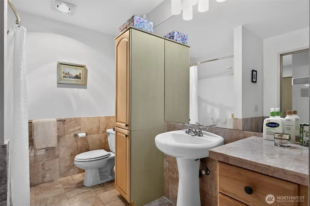 2920 Alki Avenue SW Seattle WA 98116