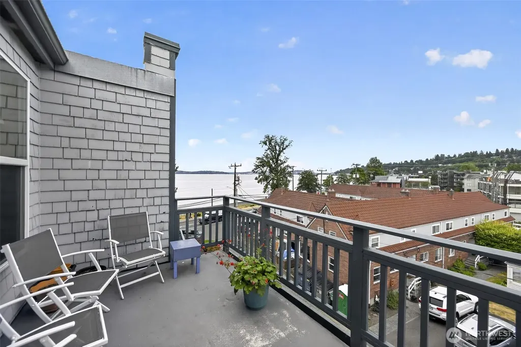 2920 Alki Avenue SW Seattle WA 98116