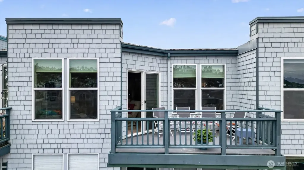 2920 Alki Avenue SW Seattle WA 98116
