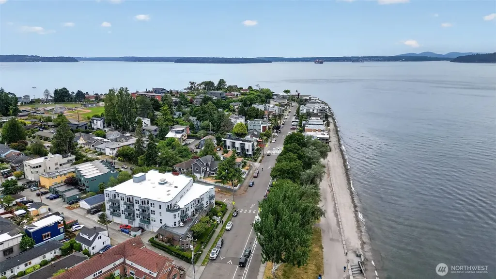 2920 Alki Avenue SW Seattle WA 98116