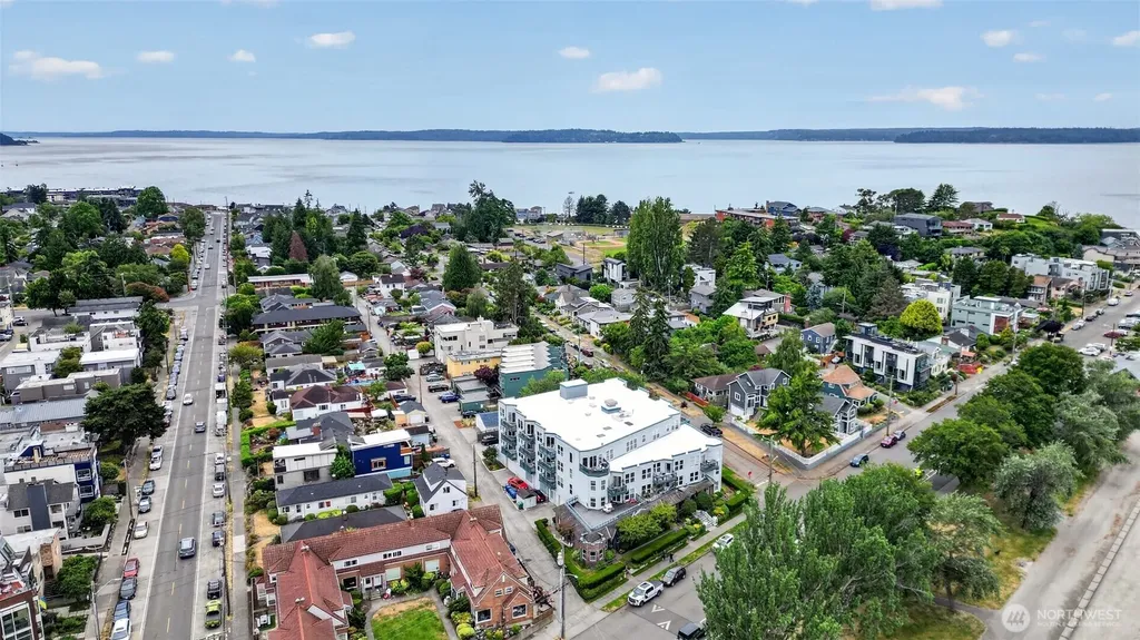2920 Alki Avenue SW Seattle WA 98116