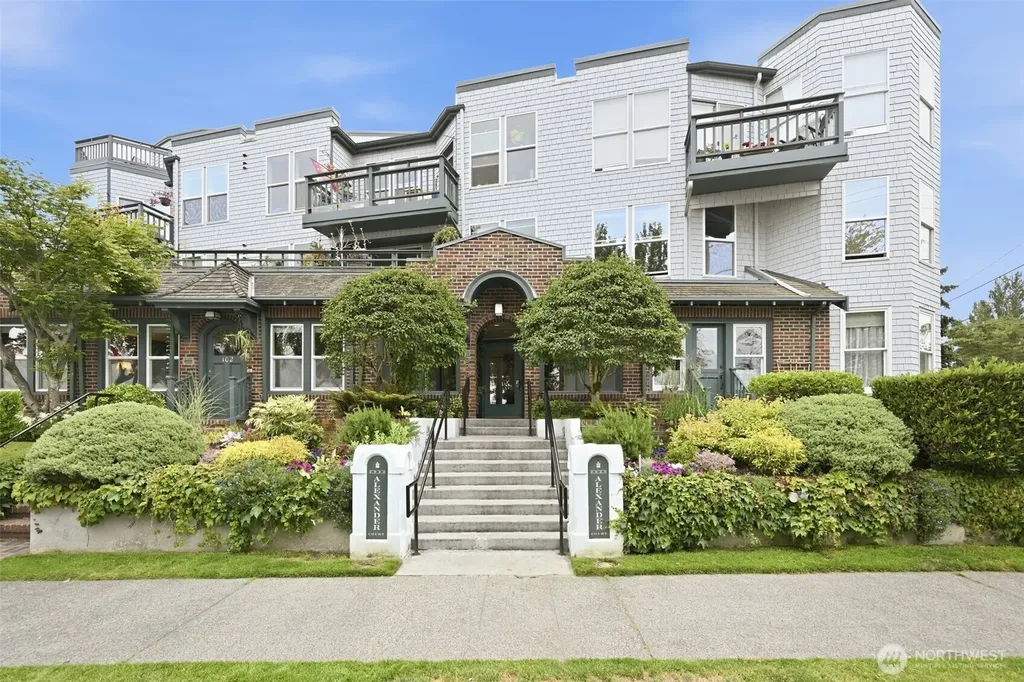 2920 Alki Avenue SW Seattle WA 98116