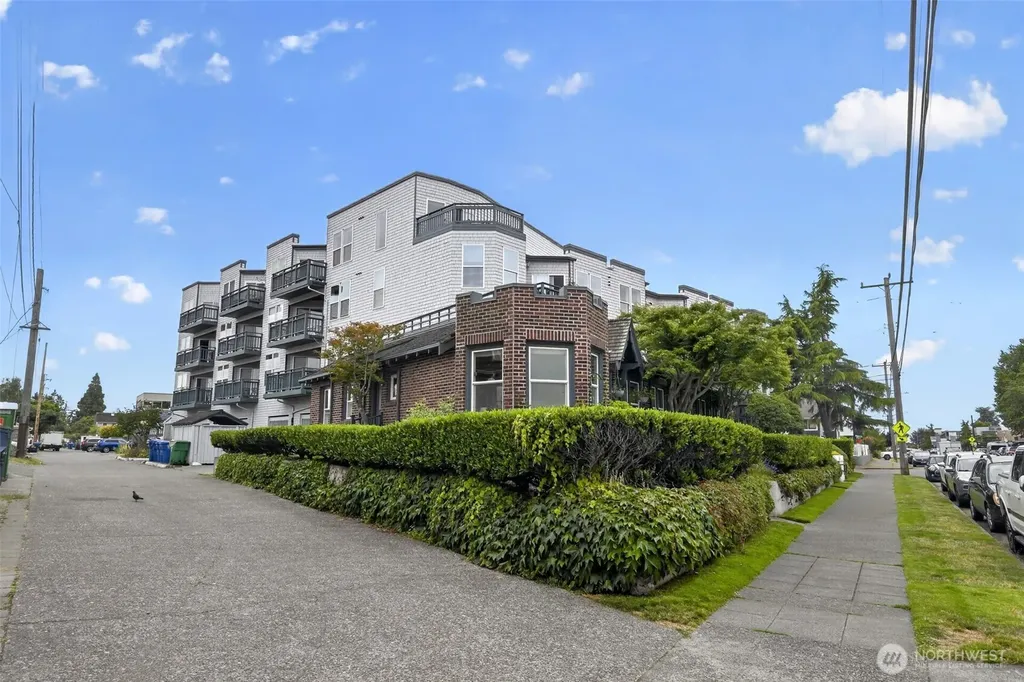 2920 Alki Avenue SW Seattle WA 98116