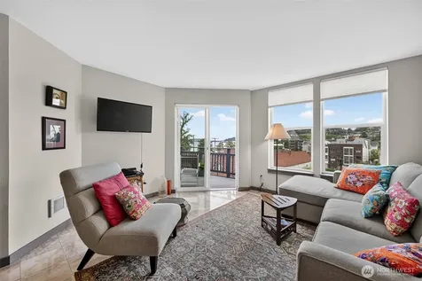 2920 Alki Avenue SW Seattle WA 98116