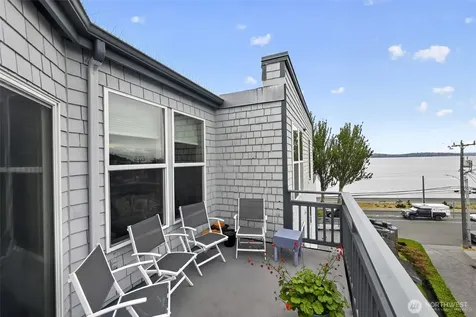 2920 Alki Avenue SW Seattle WA 98116