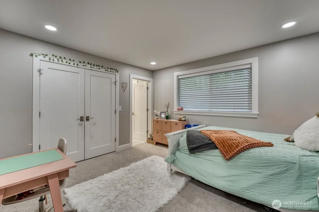 10612 34th Street Ct NW Gig Harbor WA 98335