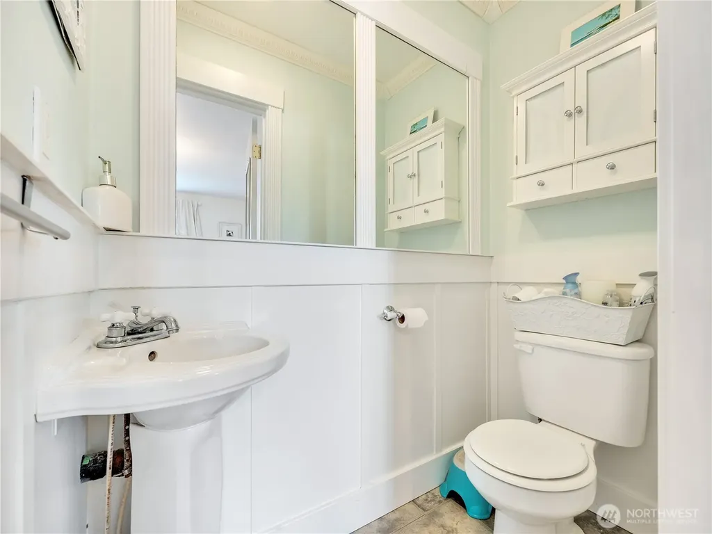 111 S Washington Avenue Long Beach WA 98631