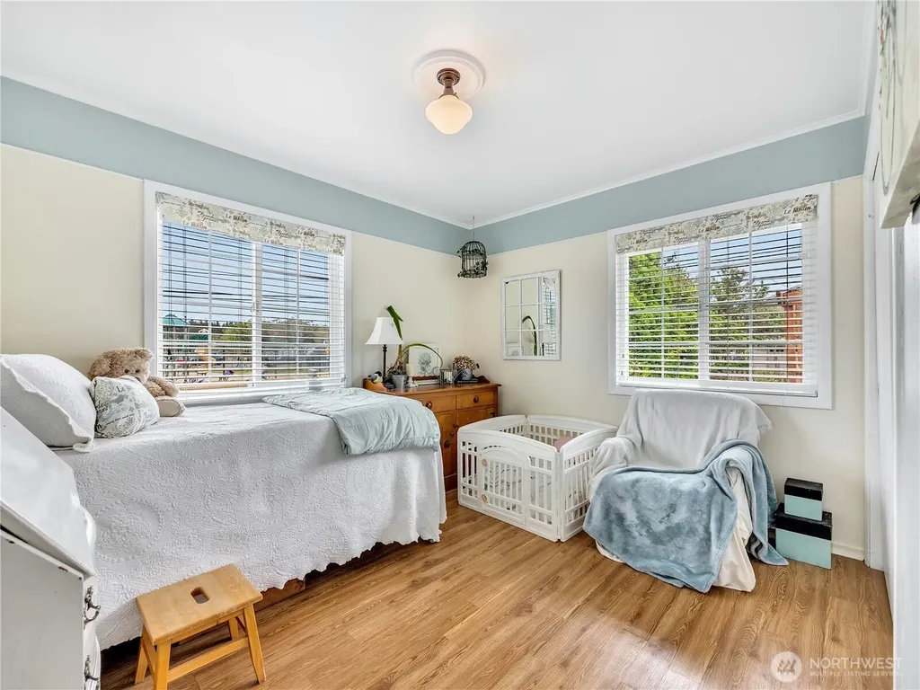111 S Washington Avenue Long Beach WA 98631