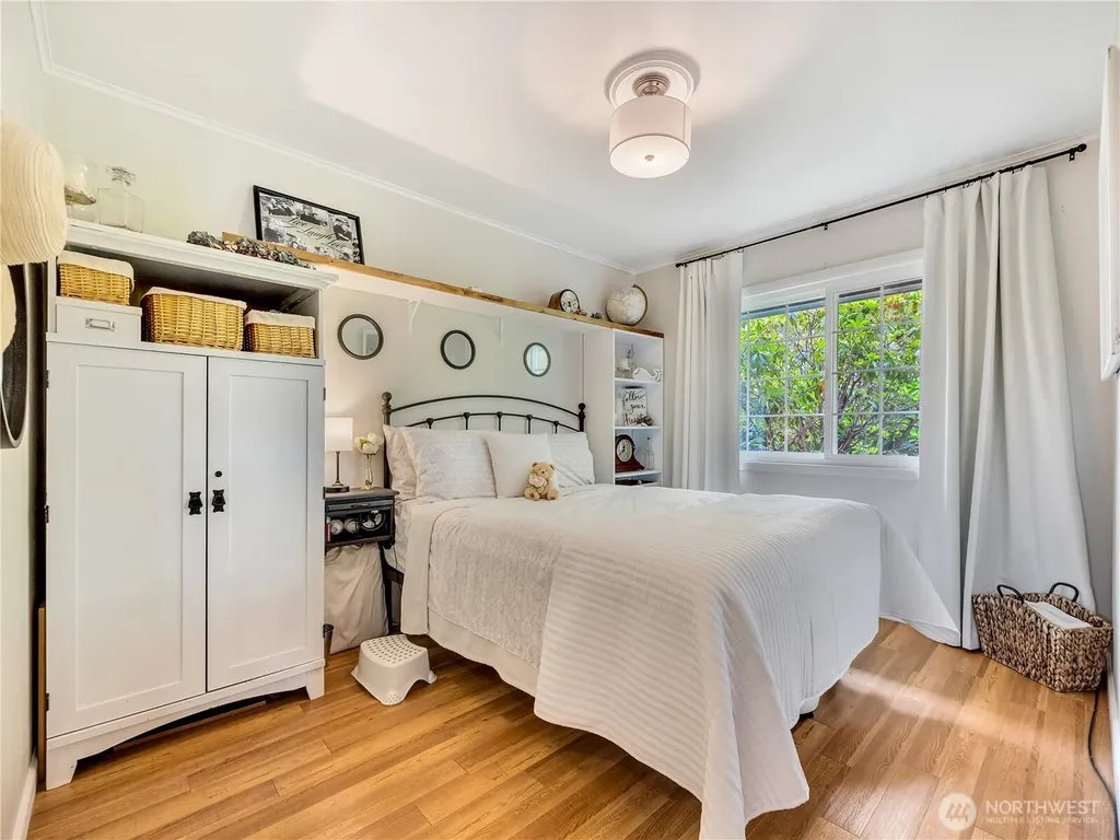 111 S Washington Avenue Long Beach WA 98631