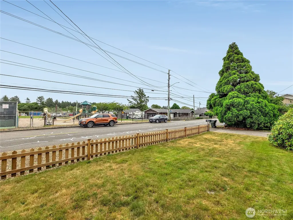 111 S Washington Avenue Long Beach WA 98631