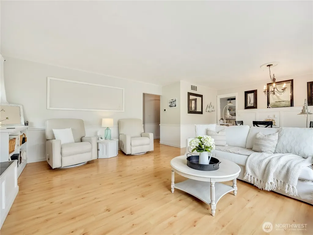 111 S Washington Avenue Long Beach WA 98631