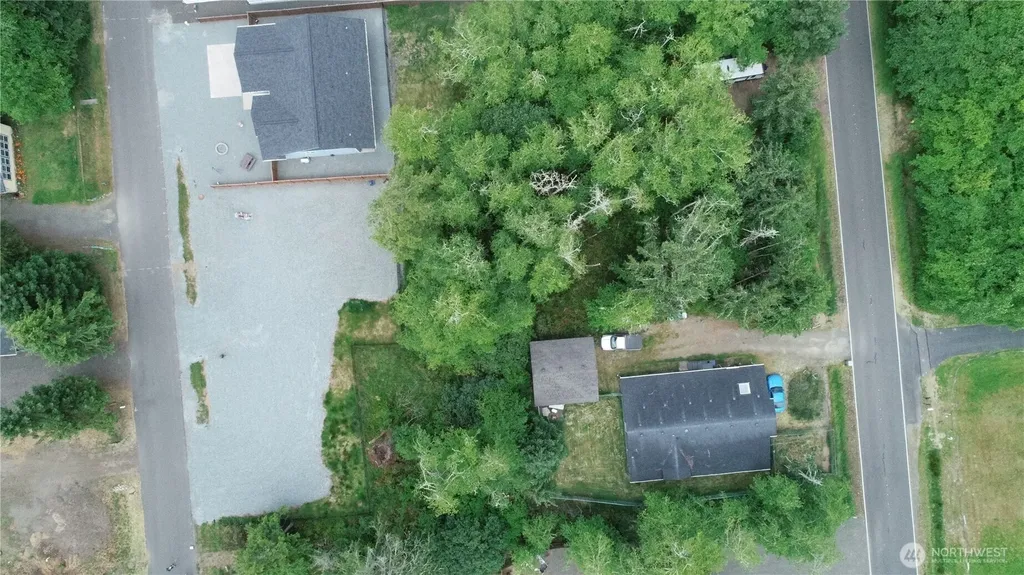 543 Duck Lake Drive NE Ocean Shores WA 98569