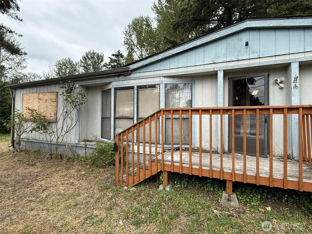 1810 S 27th Street Renton WA 98055
