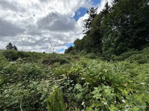 1810 S 27th Street Renton WA 98055