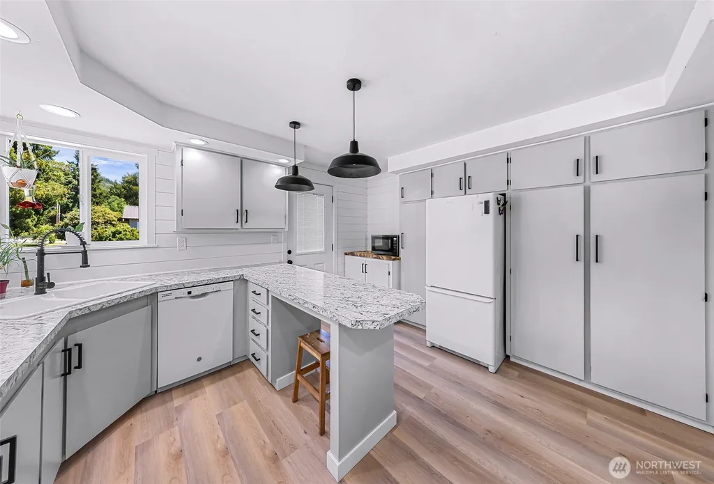 23802 Old Day Creek Road Sedro Woolley WA 98284