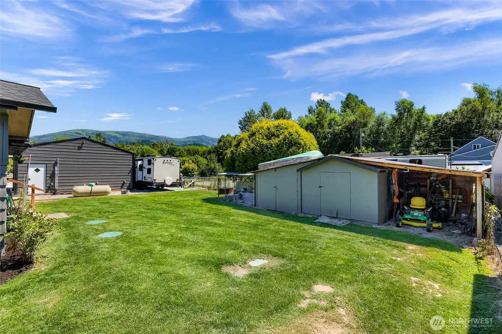 23802 Old Day Creek Road Sedro Woolley WA 98284