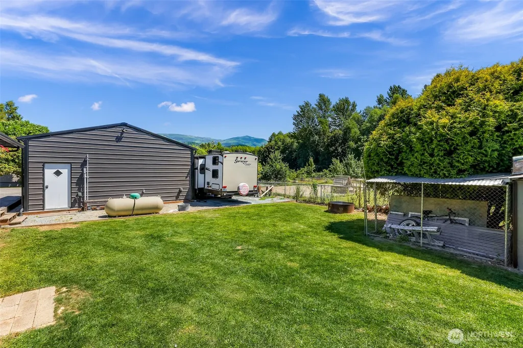 23802 Old Day Creek Road Sedro Woolley WA 98284